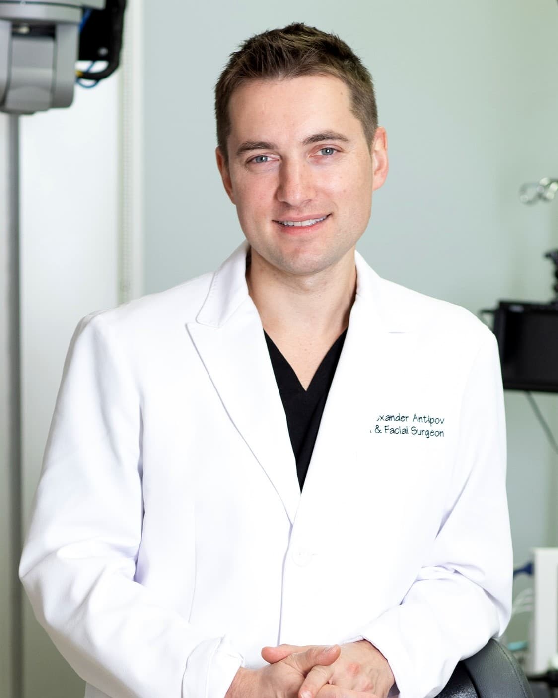 Dr. Alexander Antipov, DDS — Board-certified oral and maxillofacial surgeon specializing in dental implants, jaw surgery, and facial cosmetics in Roseville, CA